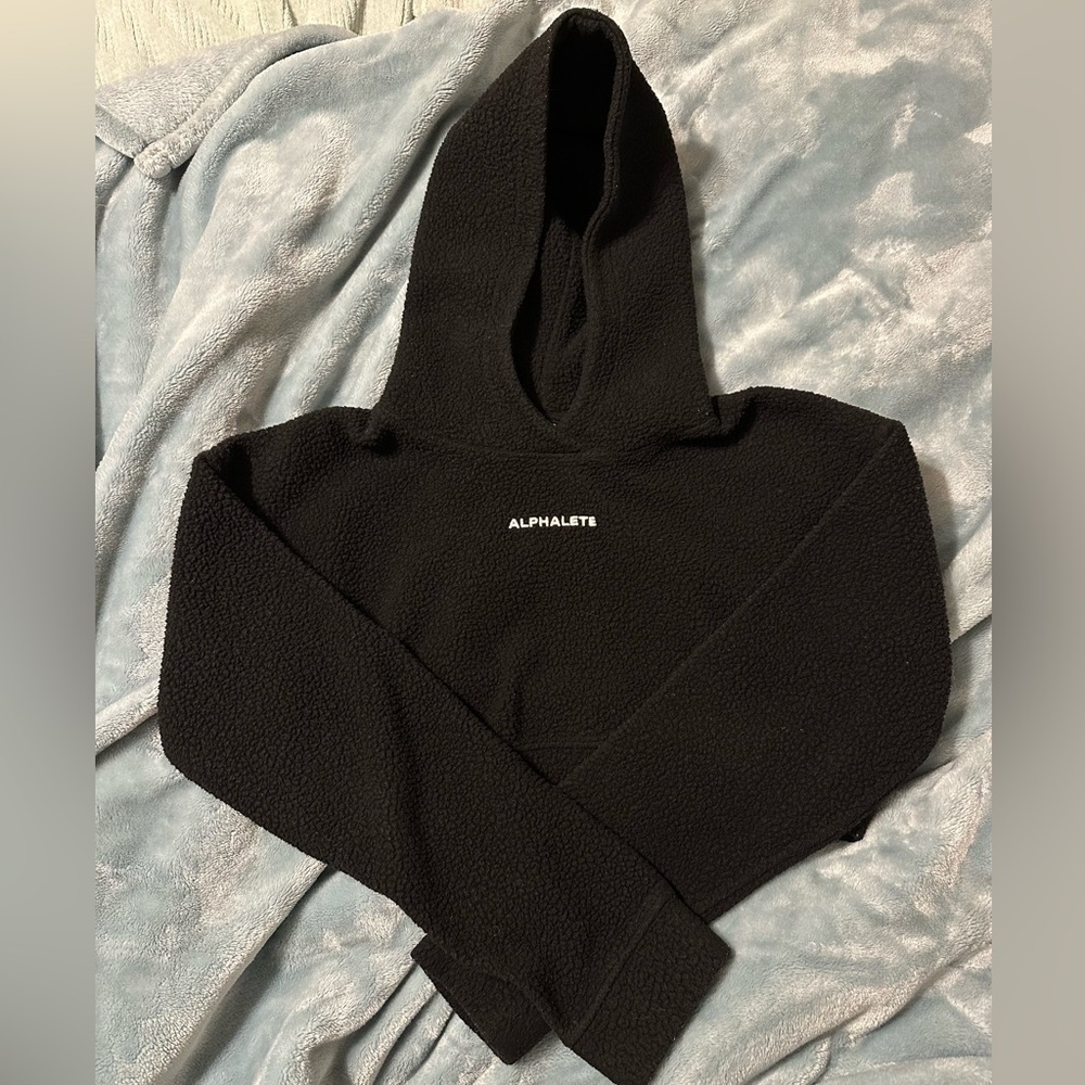 Alphalete cropped Sherpa